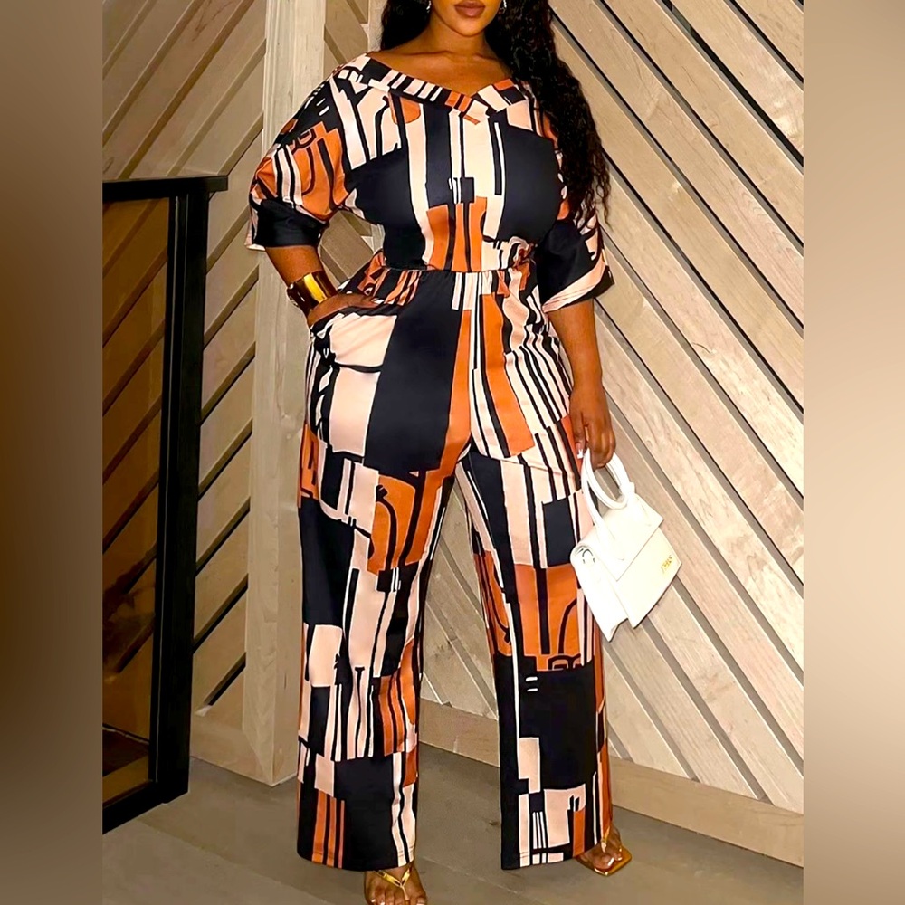 Abstract 3/4 sleeve Patterned Jumpsuit